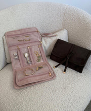 Load image into Gallery viewer, Carla Suedette Jewellery Sleeve - pink