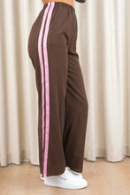 Load image into Gallery viewer, LOREN SET PINK CHOCOLATE STRIPE