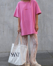Load image into Gallery viewer, NO VACANCY TEE - DARK PINK ACID WASH