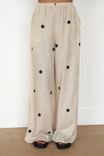 Load image into Gallery viewer, JULIA SET OAT POLKA DOT