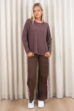 Load image into Gallery viewer, LOREN SET PINK CHOCOLATE STRIPE

