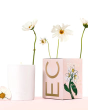 Load image into Gallery viewer, Mother&#39;s Day: Citrus Blossom &amp; Magnolia Ceramic Candle
